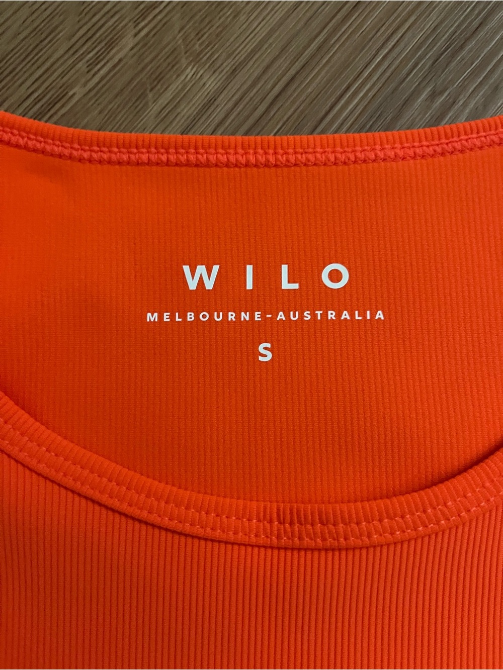WILO Orange Long-Sleeve Crop Top with Contrast Hem - Picture 2 of 3